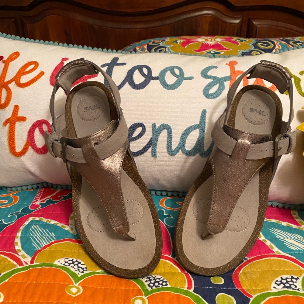 Teva sandals. Size 9